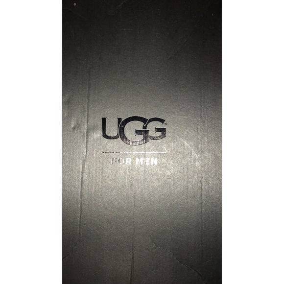 Men Ugg’s - Picture 3 of 7